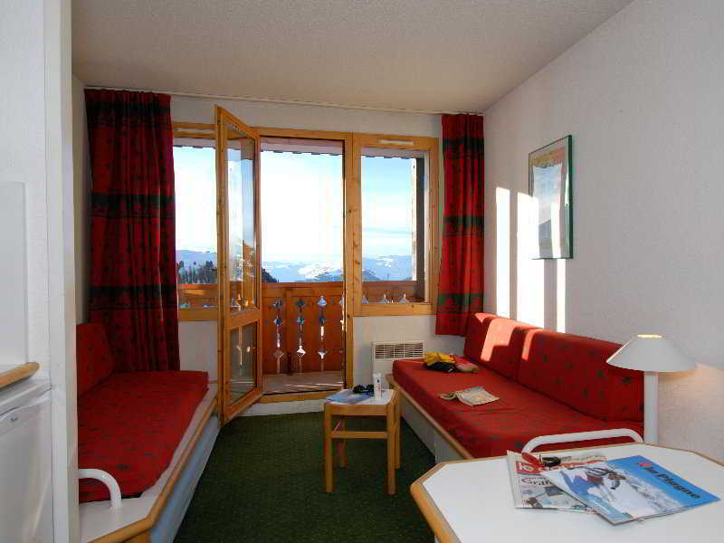 Hôtel La Licorne&Spa Lyons-la-Forêt Esterno foto